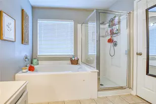 280 Brandy Ridge Ln, Dickinson, TX 77539 - Photo 19