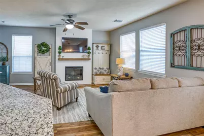 280 Brandy Ridge Lane, Dickinson, TX 77539 - Photo 5