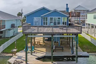 22101 Guadalupe Dr, Galveston, TX 77554 - Photo 1