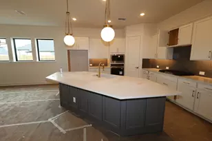 12014 Salty Bnd Dr, Mont Belvieu, TX 77523 - Photo 5