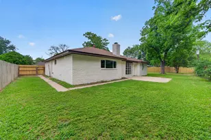 14838 McLeod Dr, Houston, TX 77060 - Photo 31