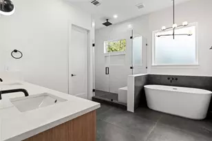 2409 Stuart St, Houston, TX 77004 - Photo 23