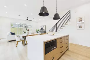 2409 Stuart St, Houston, TX 77004 - Photo 7