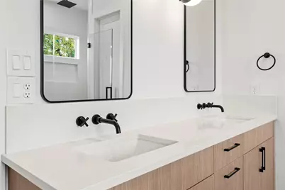2409 Stuart Street, Houston, TX 77004 - Photo 27
