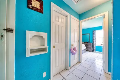 4931 Mercedes Lane, Houston, TX 77022 - Photo 17