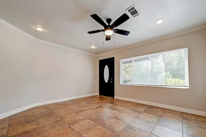 817 Eleanor Street, Houston, TX 77009 - Photo 9
