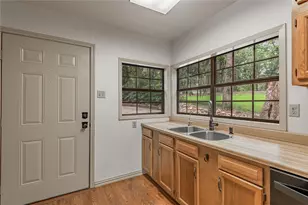 73 Thomas Lake Rd, Huntsville, TX 77320 - Photo 7