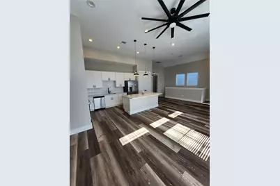 7710 Kivu Ln, Houston, TX 77055 - Photo 9