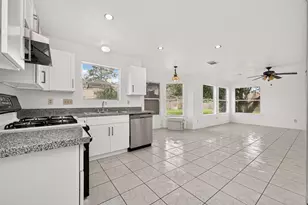 8202 Worthington Dr, Houston, TX 77083 - Photo 17