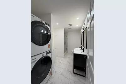 705 1/2 W Stanford, Houston, TX 77019 - Photo 7