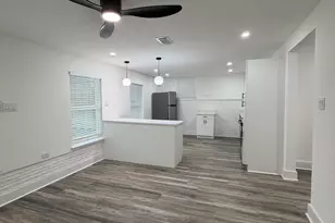 705 1/2 W Stanford, Houston, TX 77019 - Photo 3