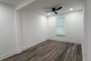 705 1/2 W Stanford, Houston, TX 77019 - Photo 9