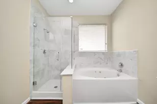 5519 Gatesprings Ln, Sugar Land, TX 77479 - Photo 11