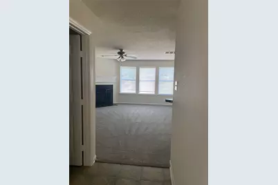 42 Drifting Shadows Circle, Conroe, TX 77385 - Photo 9