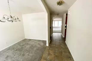 42 Drifting Shadows Cir, Conroe, TX 77385 - Photo 3