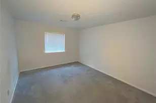 42 Drifting Shadows Cir, Conroe, TX 77385 - Photo 17