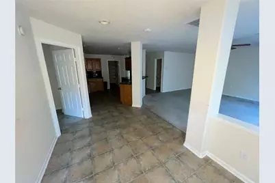 42 Drifting Shadows Circle, Conroe, TX 77385 - Photo 7