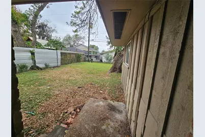 1623 Debeney Drive, Houston, TX 77039 - Photo 17