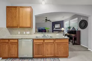 6910 Grant Dr, Magnolia, TX 77354 - Photo 15