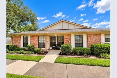 22 Warwick Lane, Missouri City, TX 77459 - Photo 1