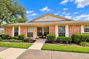 22 Warwick Ln, Missouri City, TX 77459 - Photo 1