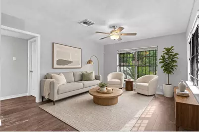 5747 Thrush Drive, Houston, TX 77033 - Photo 11