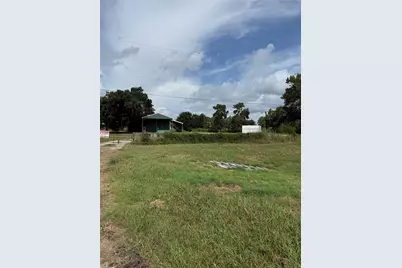 20432 Highway 35, Sweeny, TX 77480 - Photo 13