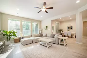 6802 Aspen Peak Dr, Baytown, TX 77521 - Photo 7