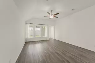 21155 Armstrong County Dr, Cypress, TX 77433 - Photo 5