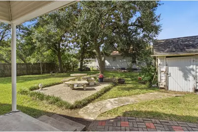 700 Alamo Street, Rosenberg, TX 77471 - Photo 11