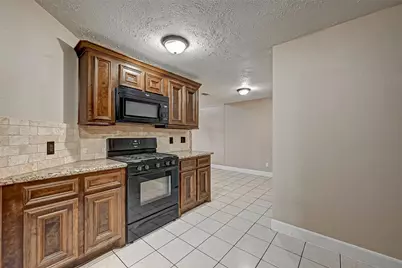 3510 Greenwood Dr Drive, Sugar Land, TX 77478 - Photo 11
