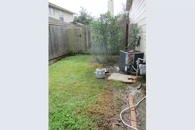 10834 Sugar Hill Drive #B, Houston, TX 77042 - Photo 33