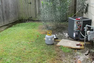 10834 Sugar Hill Dr, Houston, TX 77042 - Photo 33