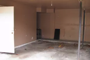 10834 Sugar Hill Dr, Houston, TX 77042 - Photo 11