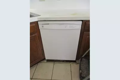 10834 Sugar Hill Drive #B, Houston, TX 77042 - Photo 13