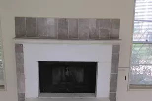 10834 Sugar Hill Dr, Houston, TX 77042 - Photo 5