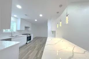 5323 Imogene St, Houston, TX 77096 - Photo 9