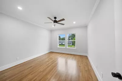 8025 Cedel Drive, Houston, TX 77055 - Photo 11