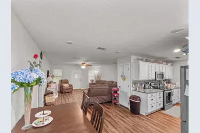 1015 Mitchell Street, Sour Lake, TX 77659 - Photo 3