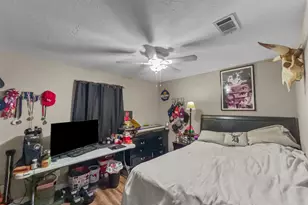 1015 Mitchell St, Sour Lake, TX 77659 - Photo 13