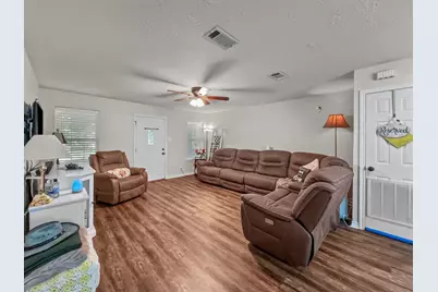 1015 Mitchell Street, Sour Lake, TX 77659 - Photo 5