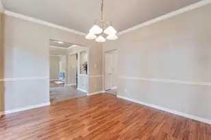 202 Mariner Cove Ct, League City, TX 77573 - Photo 9