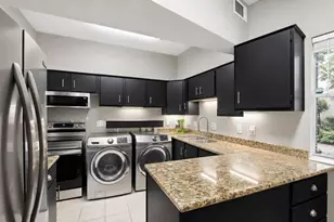 2100 Tanglewilde St, Houston, TX 77063 - Photo 11