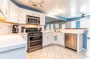 16206 Ruffian Dr, Friendswood, TX 77546 - Photo 15
