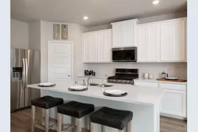 10407 Hermann Trace, Texas City, TX 77591 - Photo 9