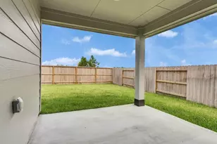 10407 Hermann Trace, Texas City, TX 77591 - Photo 23
