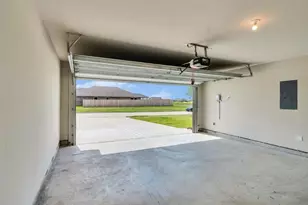 10407 Hermann Trace, Texas City, TX 77591 - Photo 25