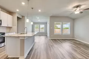 10407 Hermann Trace, Texas City, TX 77591 - Photo 5