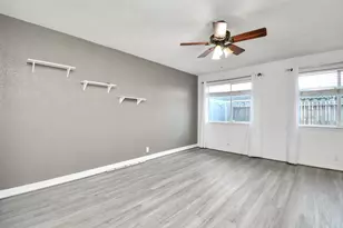 11002 Hammerly Blvd, Houston, TX 77043 - Photo 5