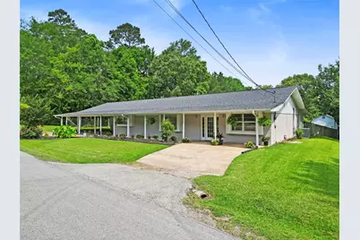 4420 Shady Lane, Huntsville, TX 77320 - Photo 1